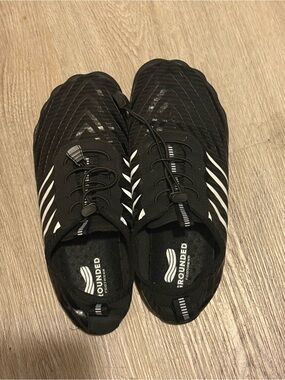Grounded Footwear Black Minimalist Barefoot Shoes Unisex Size EU 38